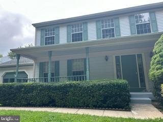200 BOOKHAM LANE