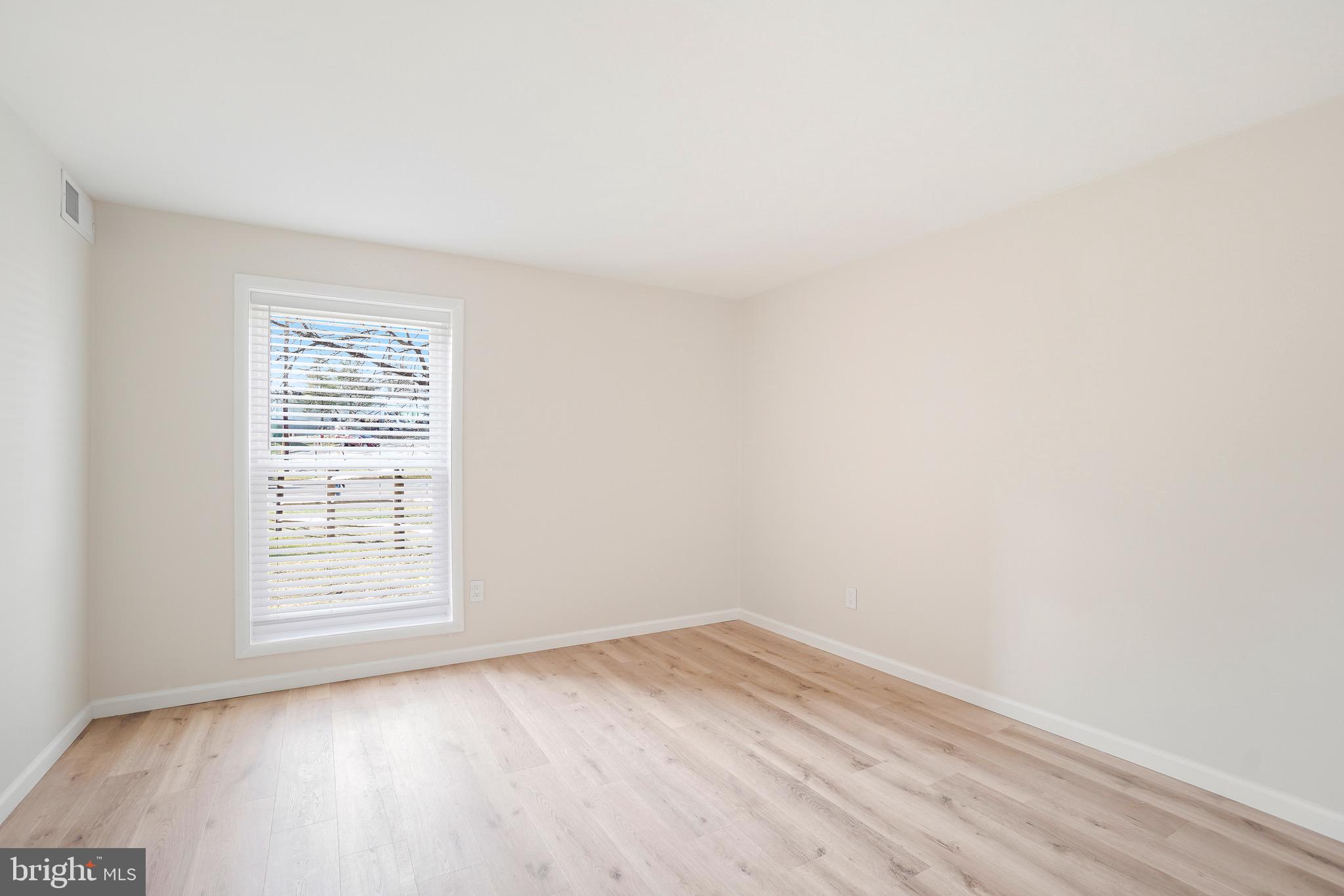 11901 PARKLAWN DRIVE T-2