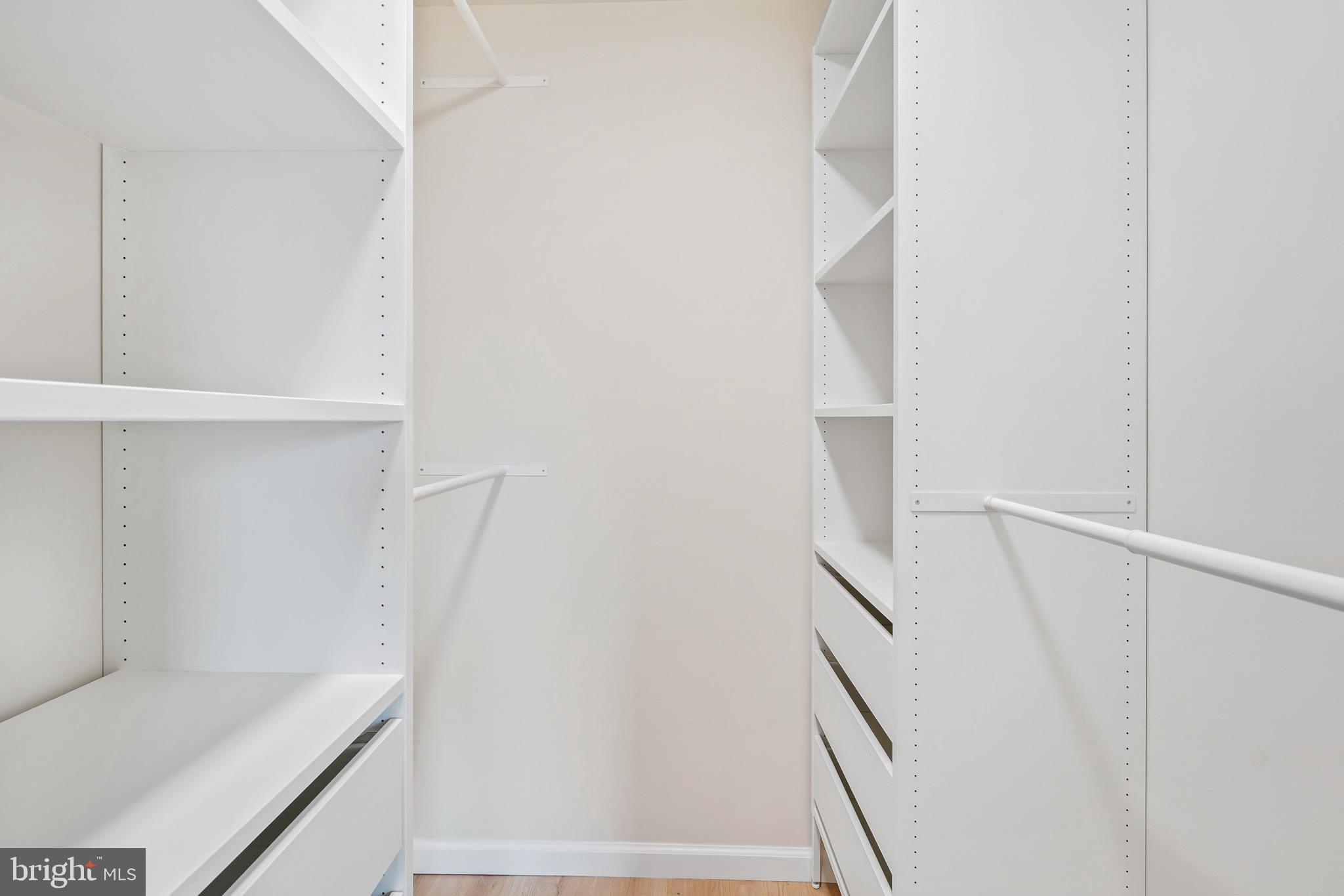 11901 PARKLAWN DRIVE T-2