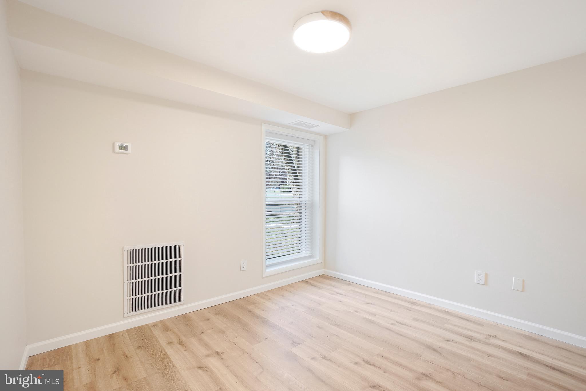 11901 PARKLAWN DRIVE T-2