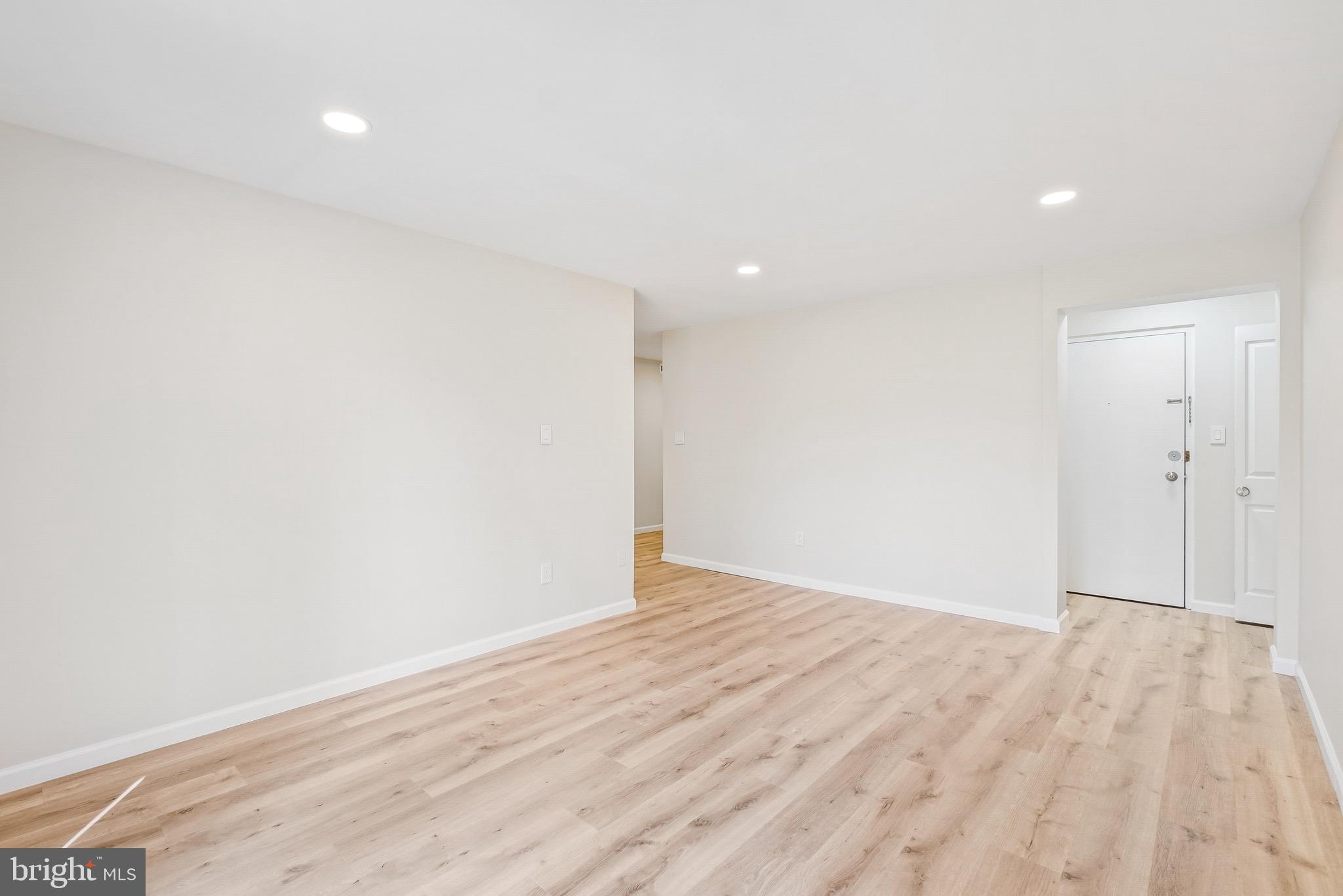 11901 PARKLAWN DRIVE T-2