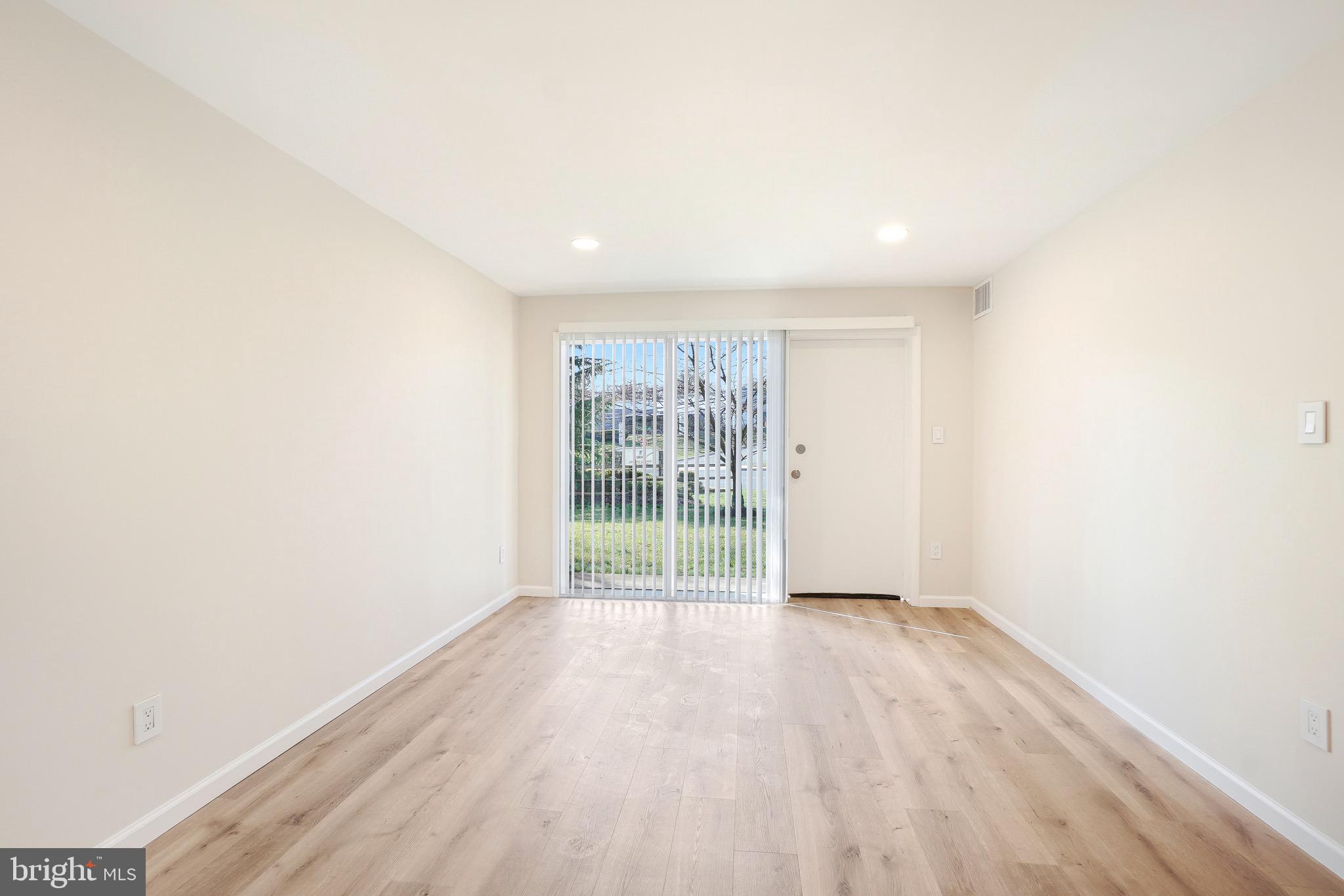 11901 PARKLAWN DRIVE T-2