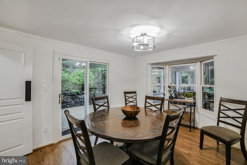 9500 WOODSTOCK COURT