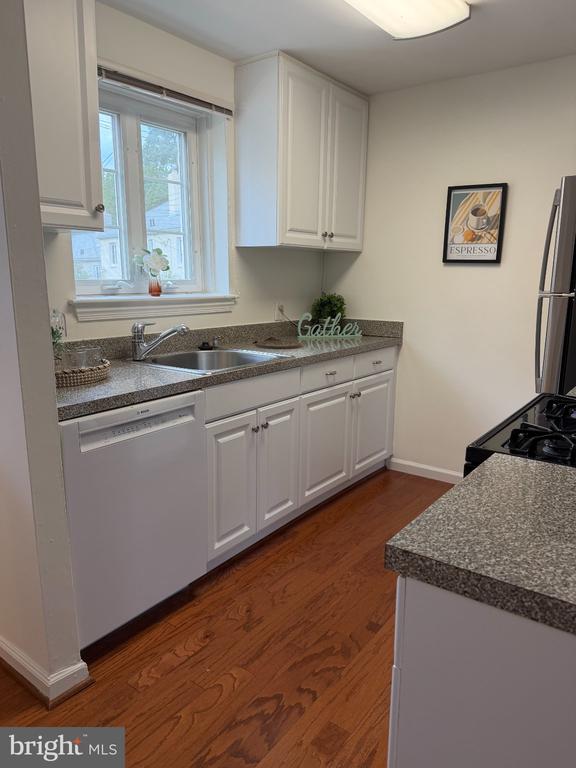 9862 HOLLOW GLEN PLACE Unit: 2532-A