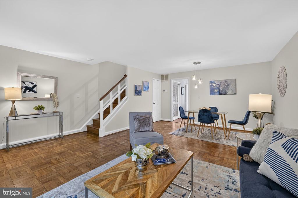 9862 HOLLOW GLEN PLACE Unit: 2532-A