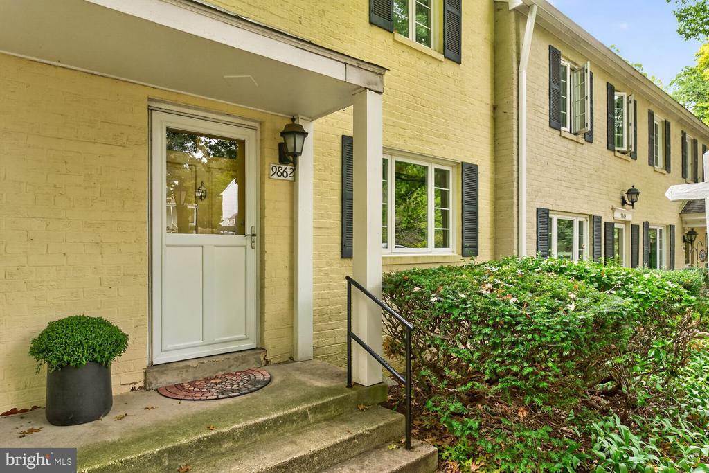9862 HOLLOW GLEN PLACE Unit: 2532-A