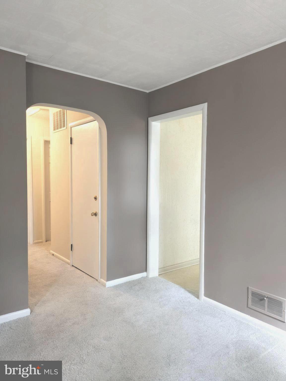 3802 CRYSTAL LANE