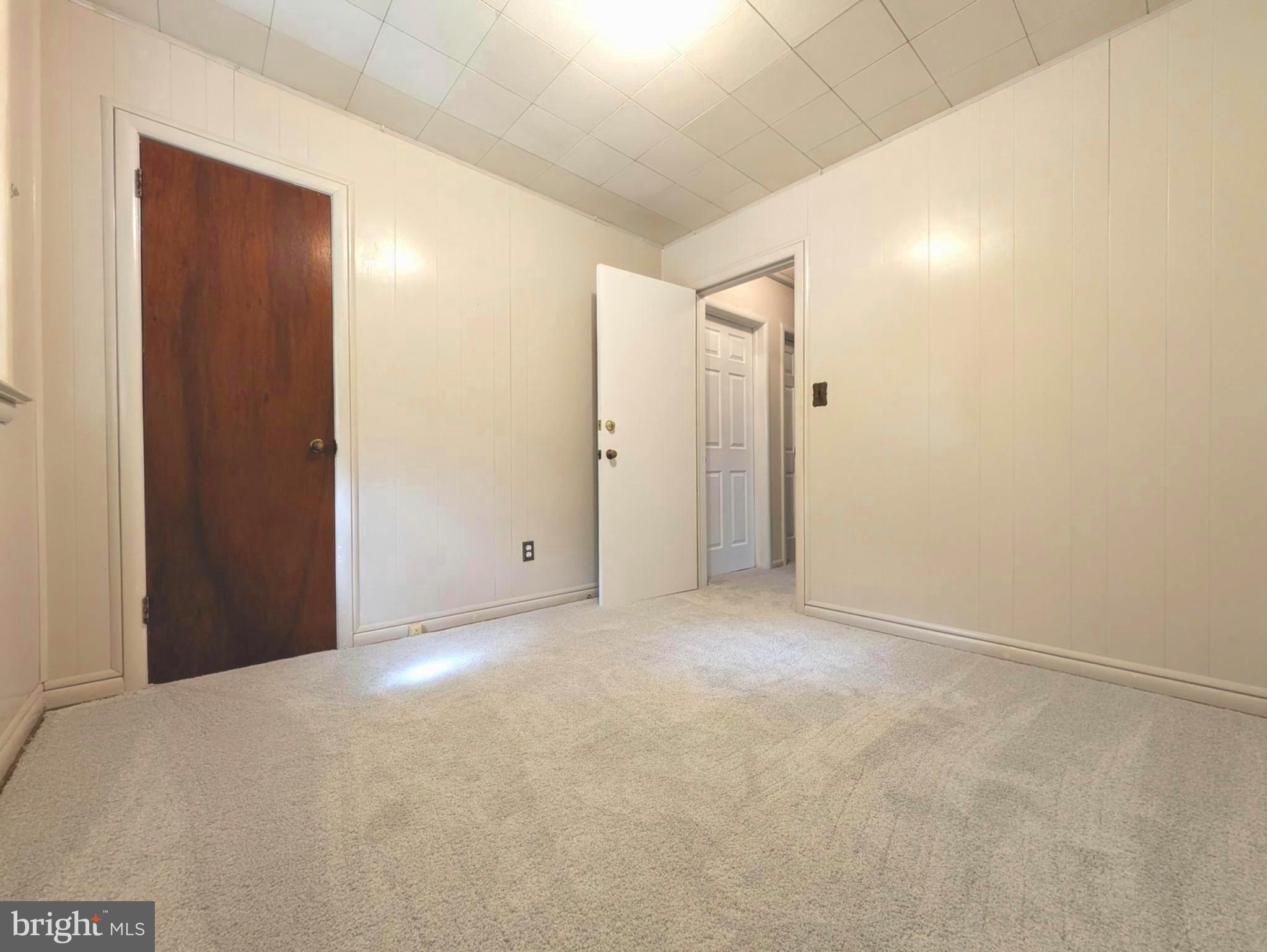 3802 CRYSTAL LANE