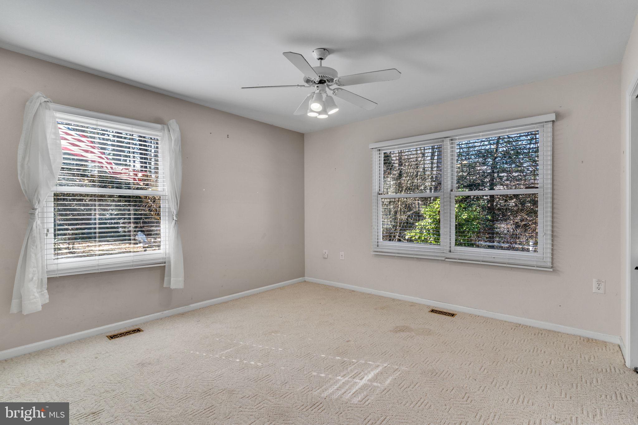 30165 LONE WOLF COURT
