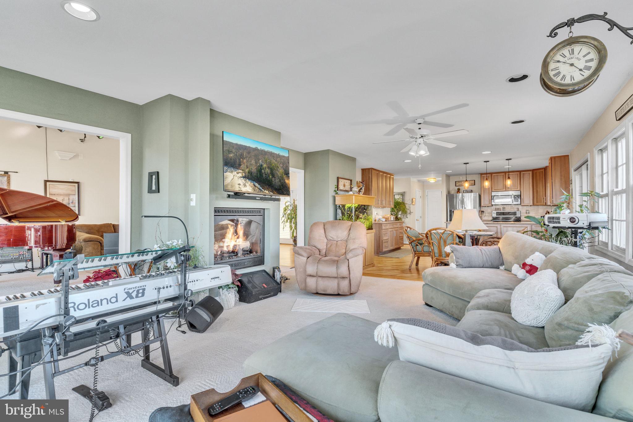 30165 LONE WOLF COURT