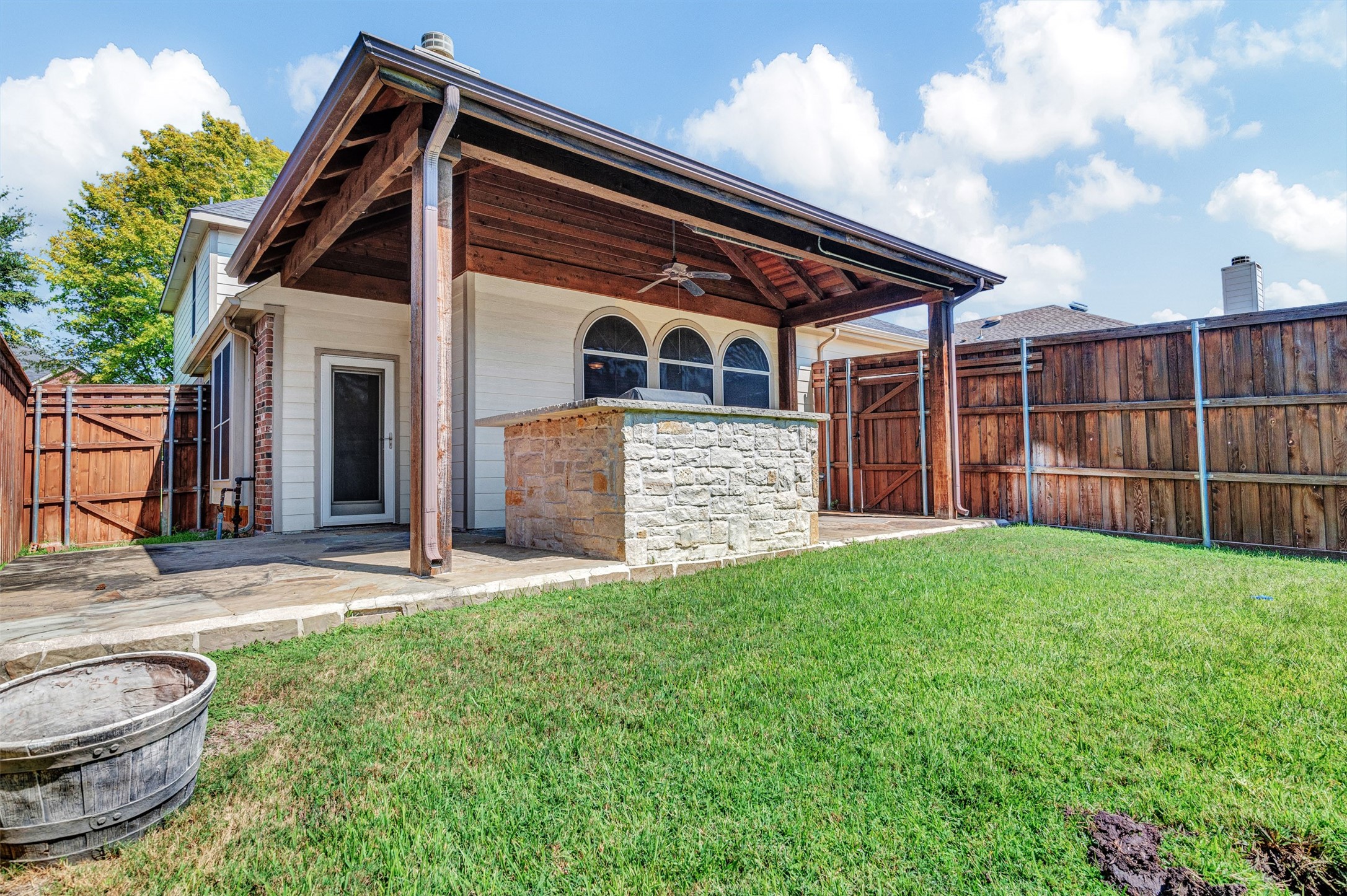 3829 Windward Drive