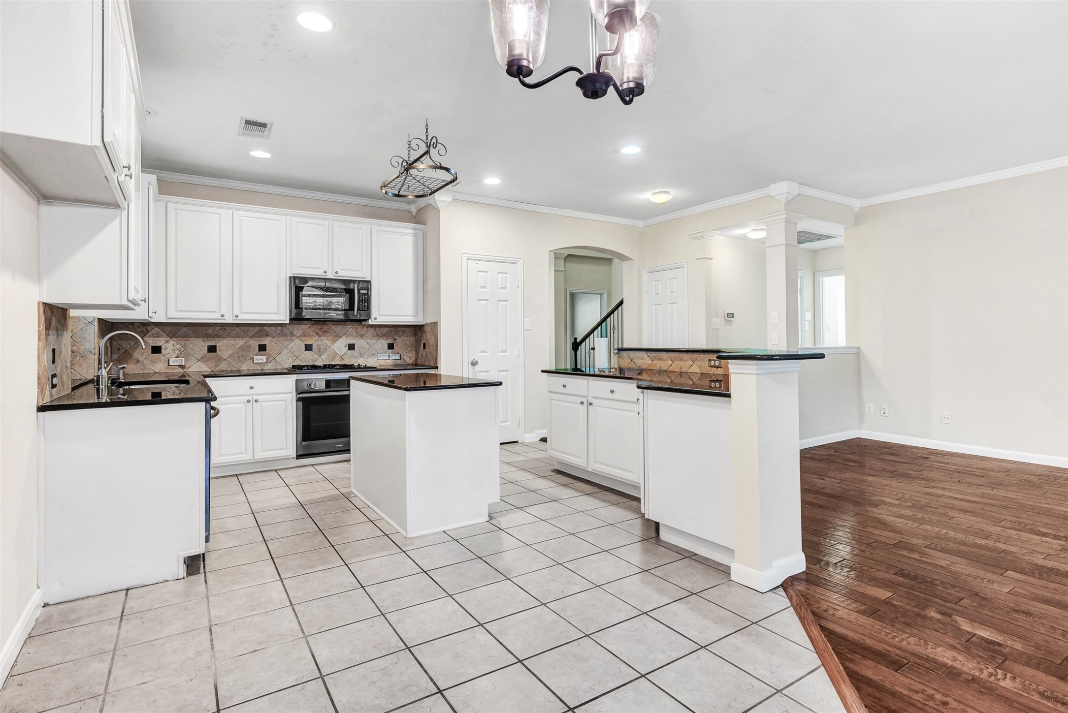 3829 Windward Drive
