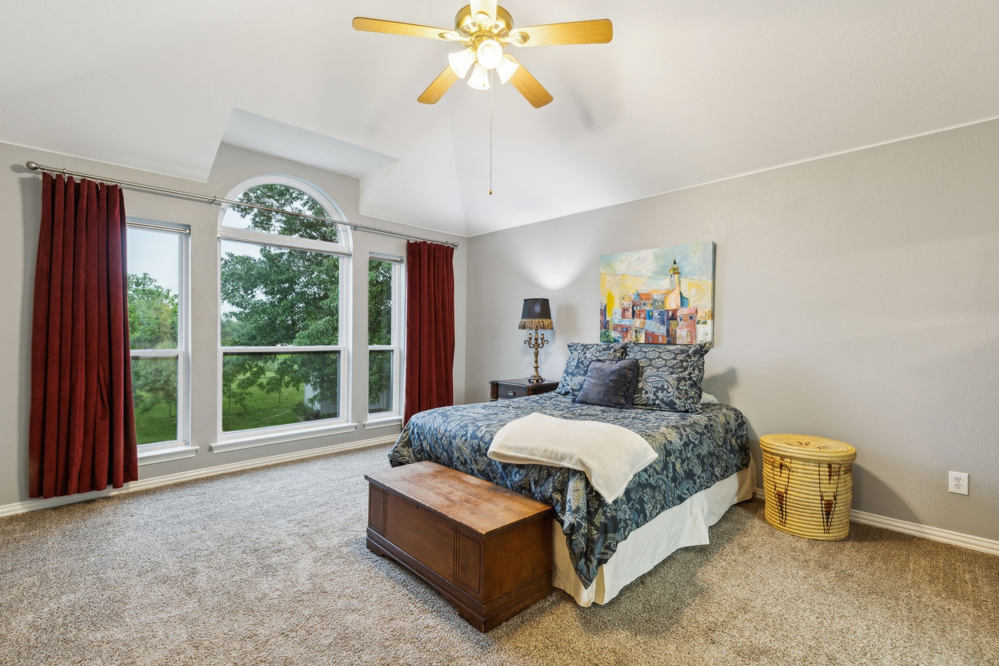 5604 Frost Lane