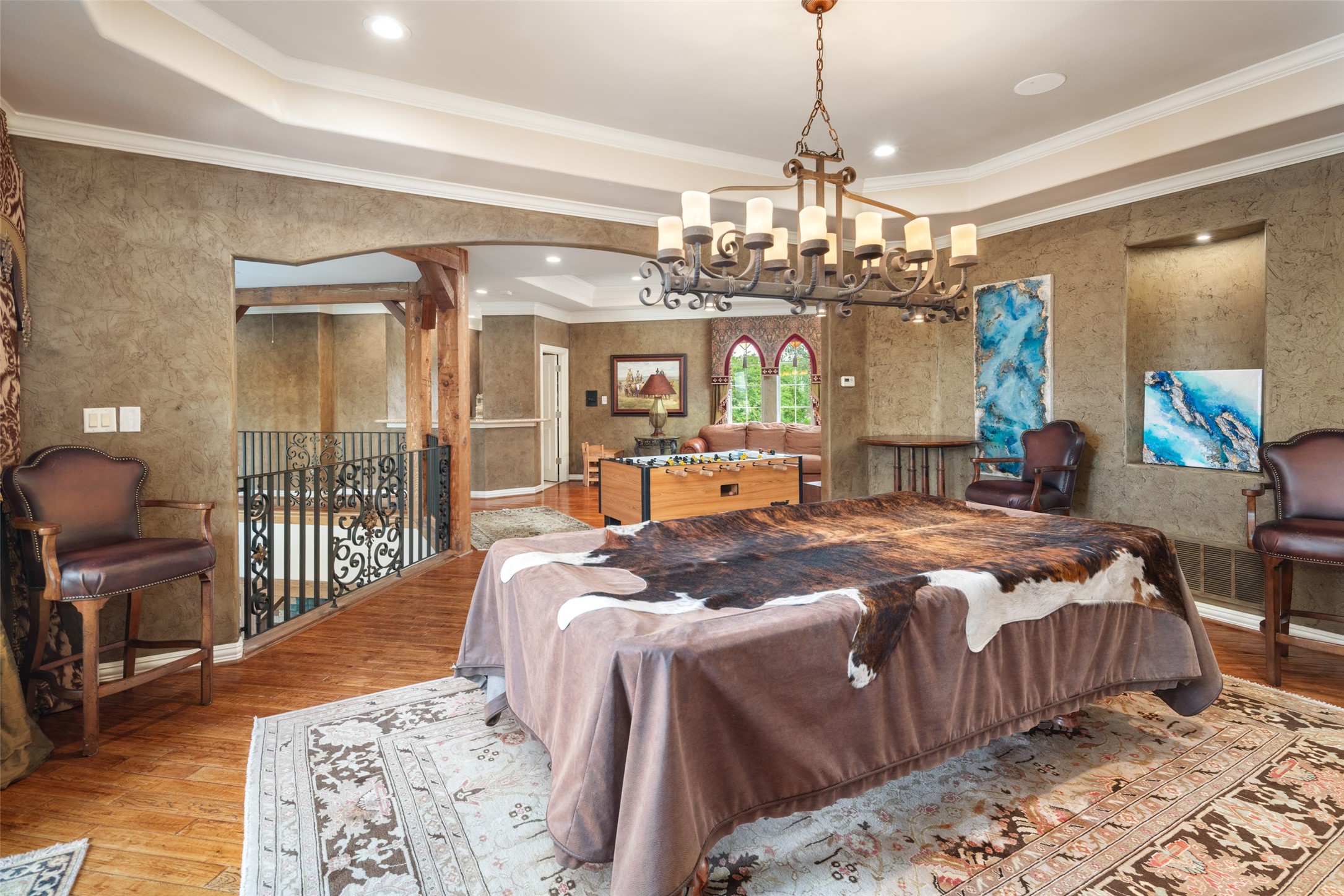 2001 Creekridge Drive