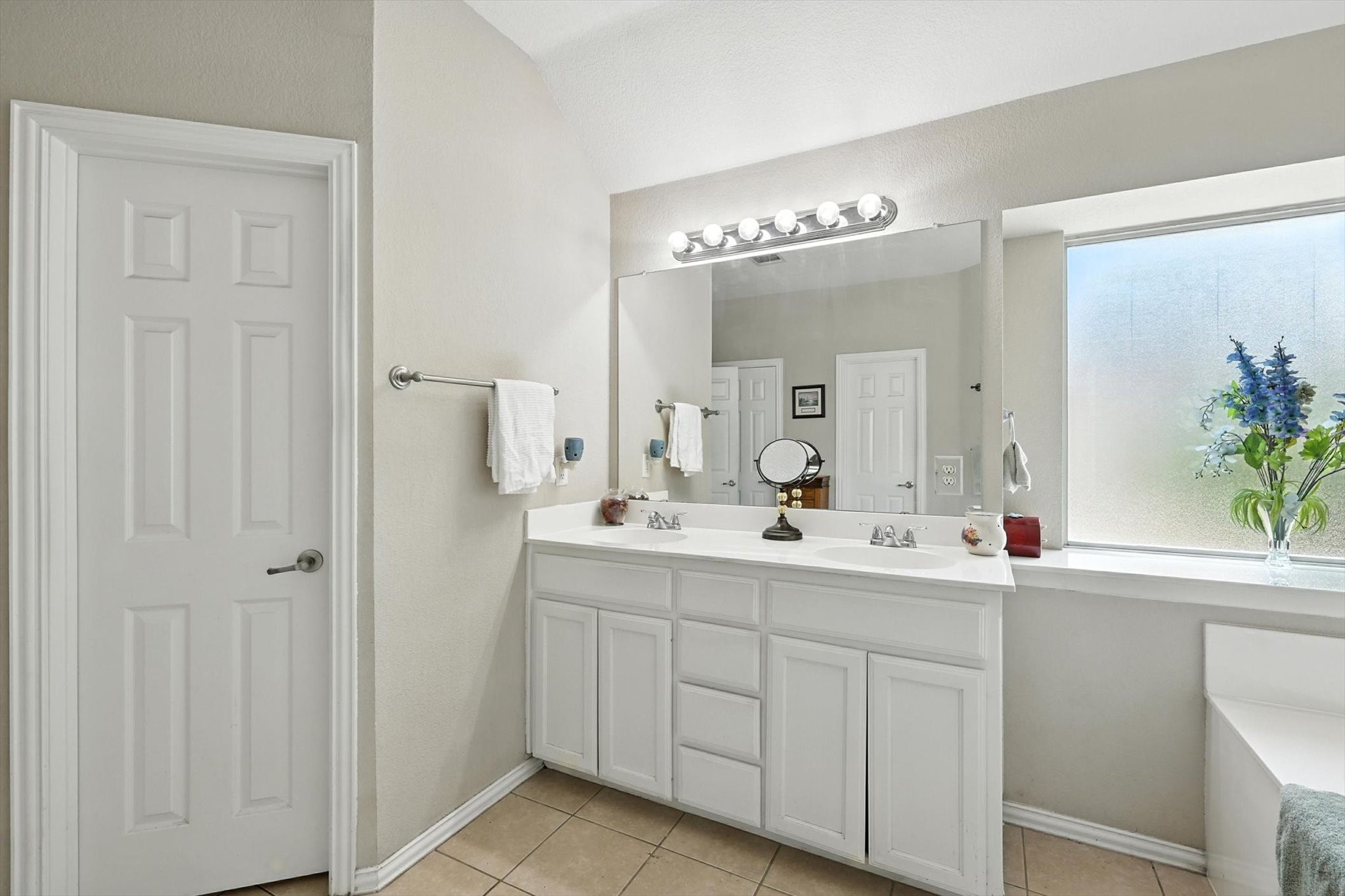 3420 Tommy Watkins Drive