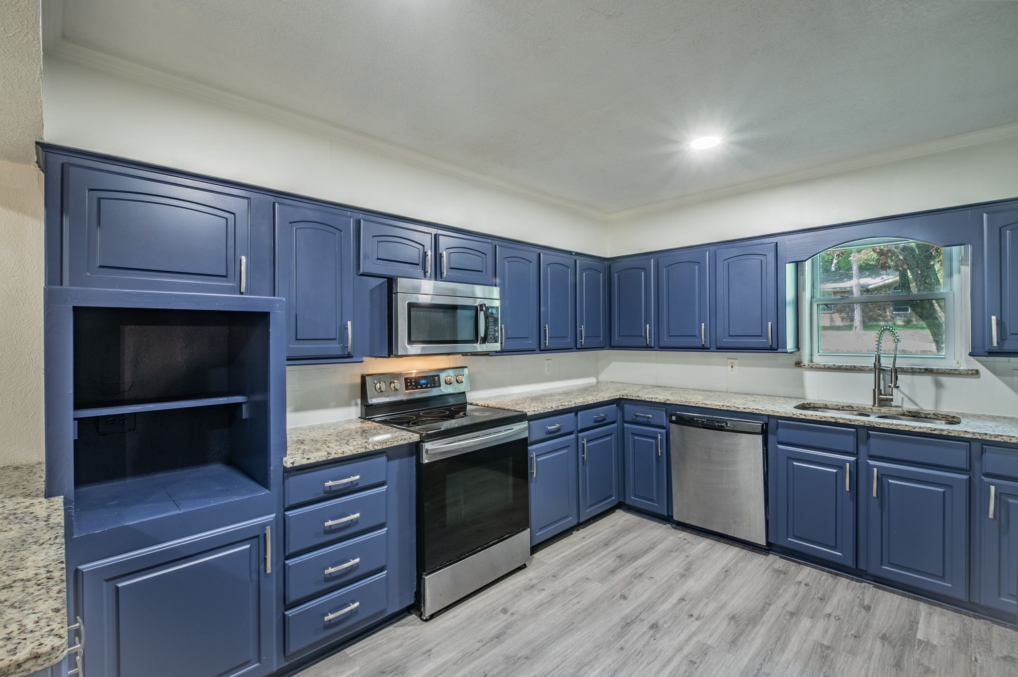5708 Flamingo Court