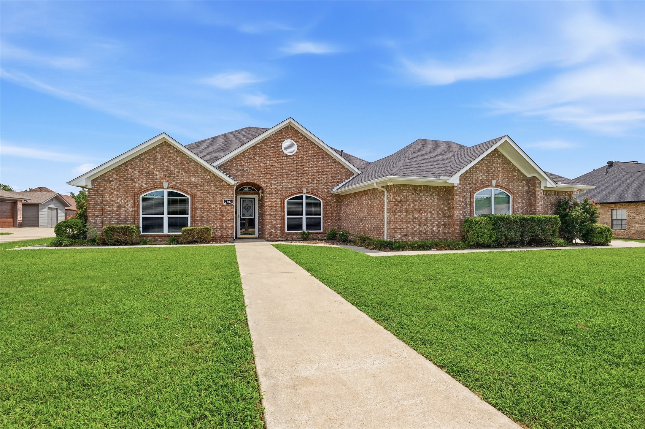 2502 Evelyn Road