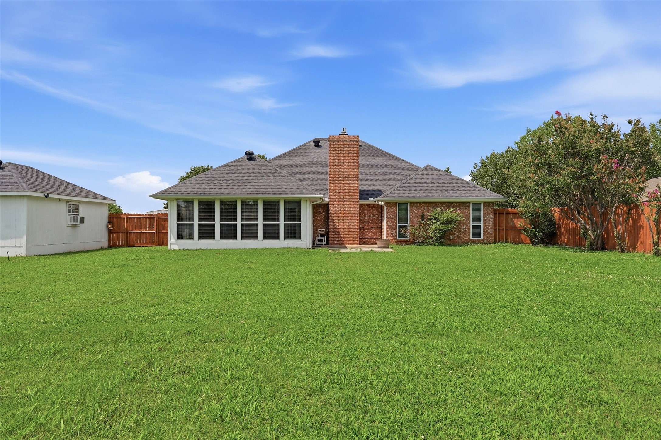 2502 Evelyn Road