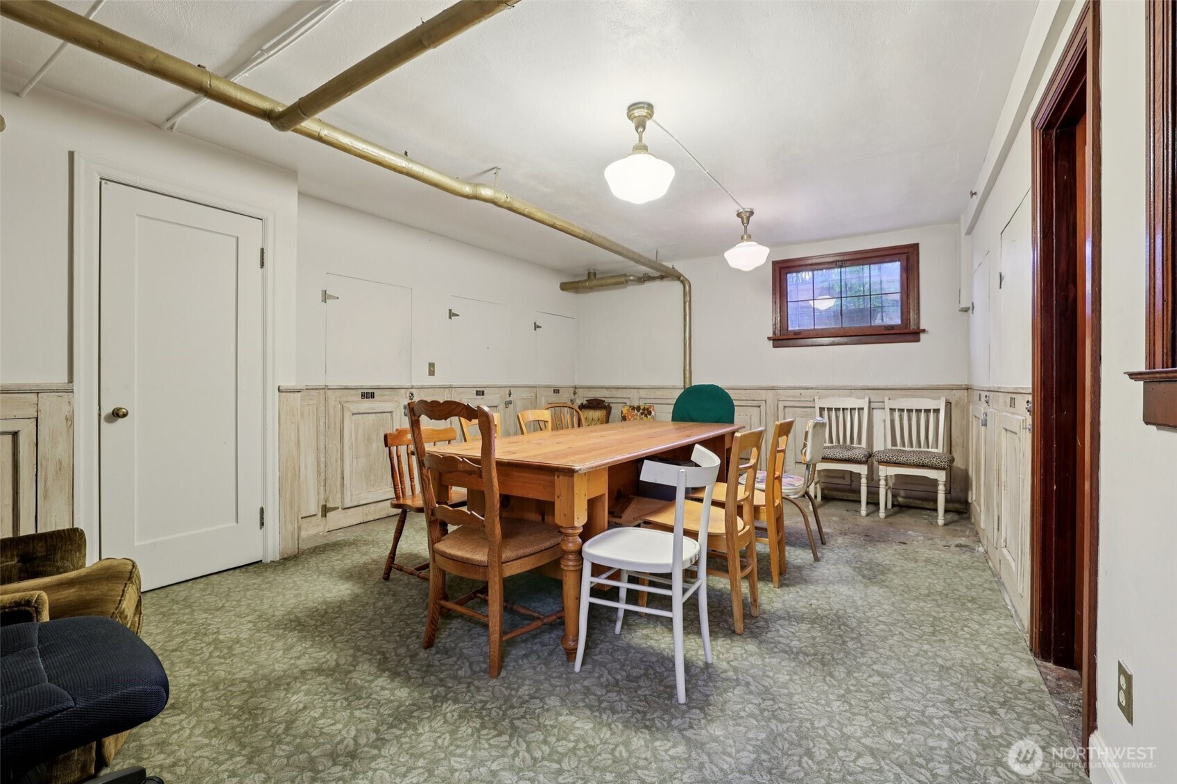 408 Bellevue Avenue E Unit: 206