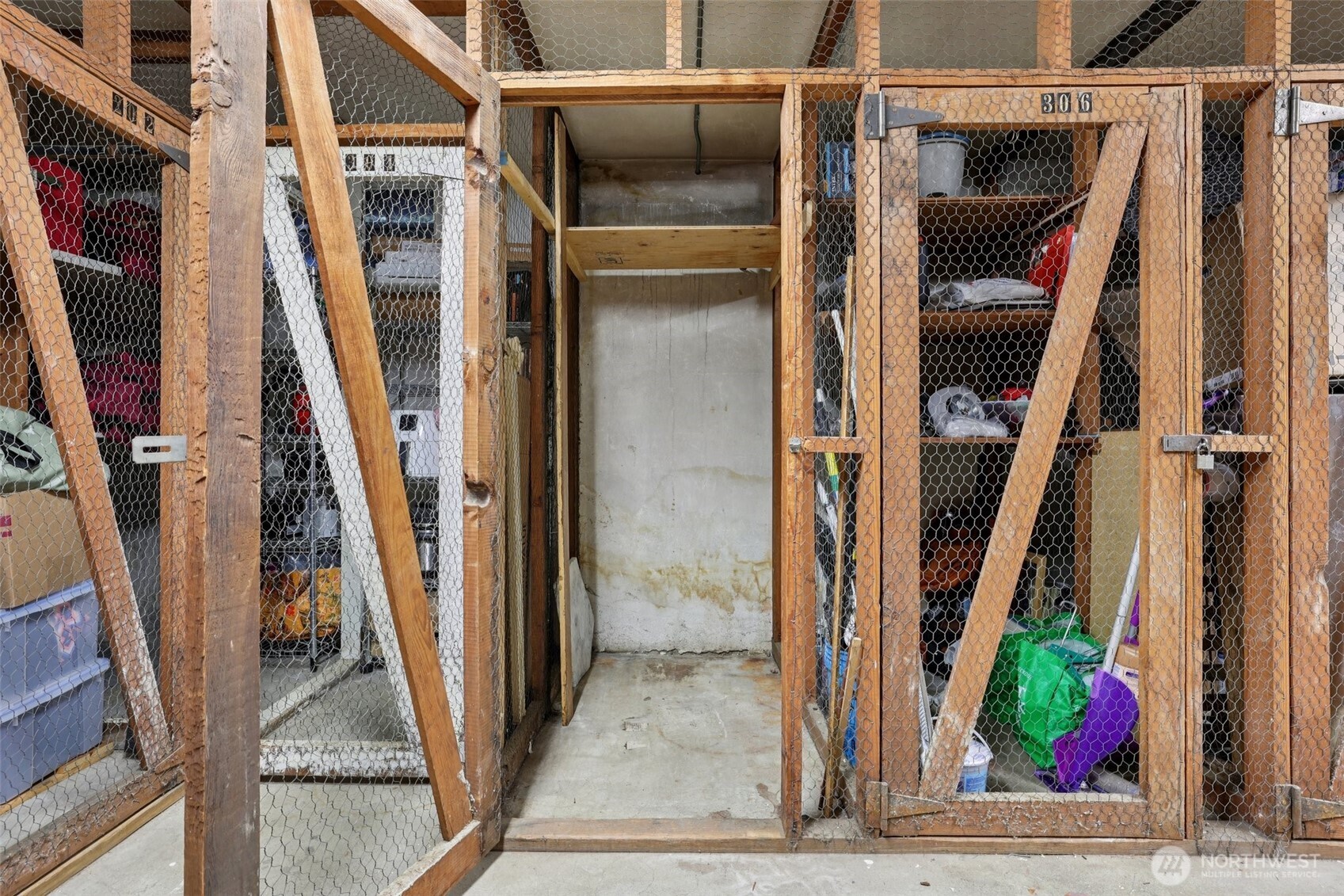 408 Bellevue Avenue E Unit: 206