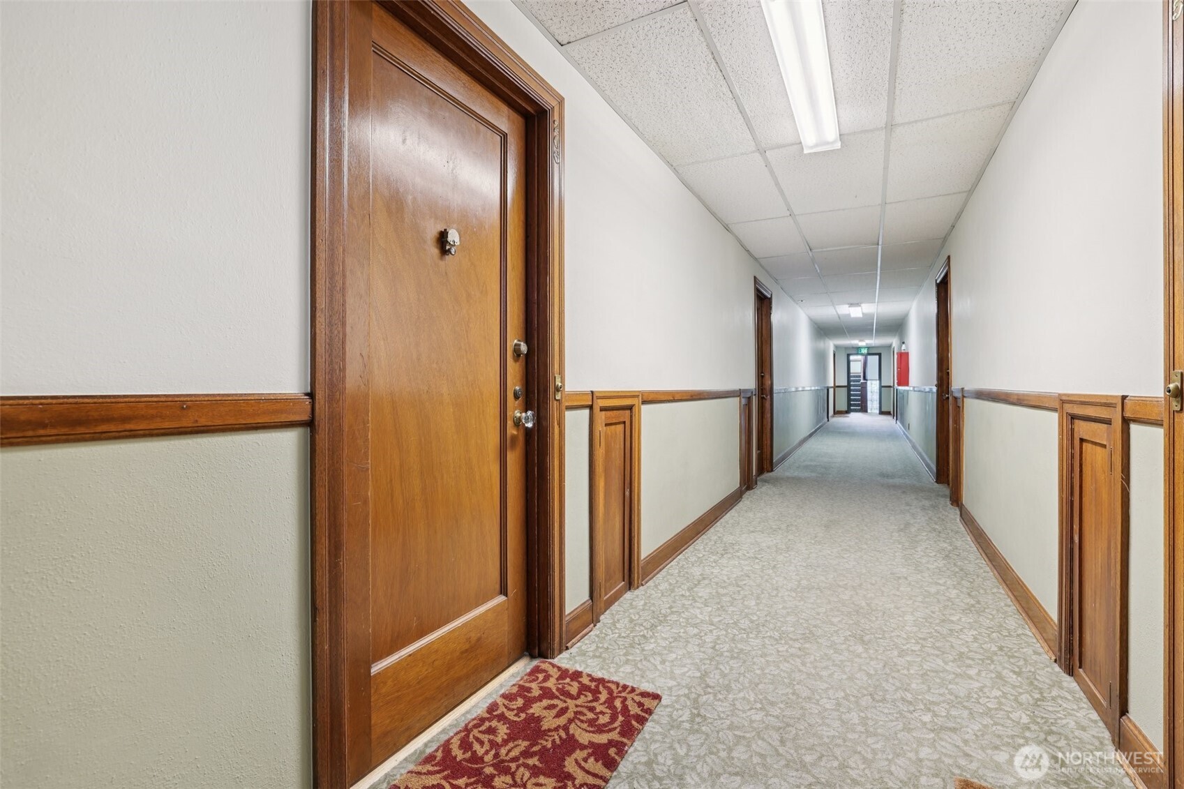 408 Bellevue Avenue E Unit: 206