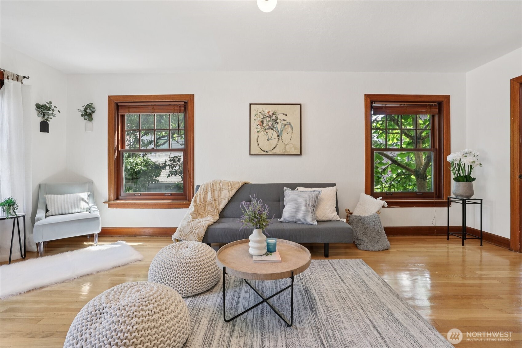 408 Bellevue Avenue E Unit: 206