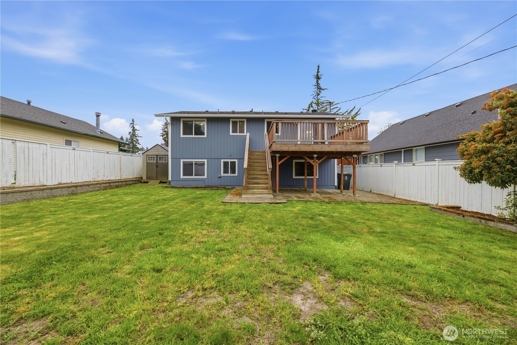 5715 N 46th