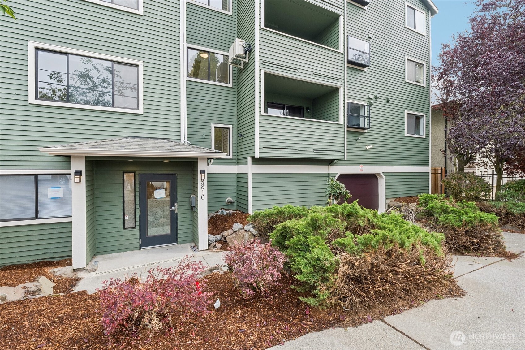 8816 Nesbit Avenue N Unit: 203