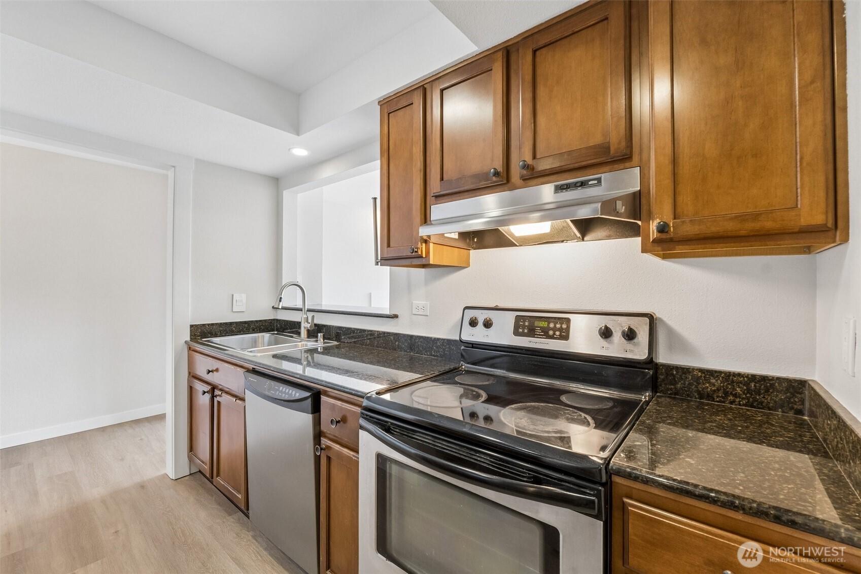 8816 Nesbit Avenue N Unit: 203