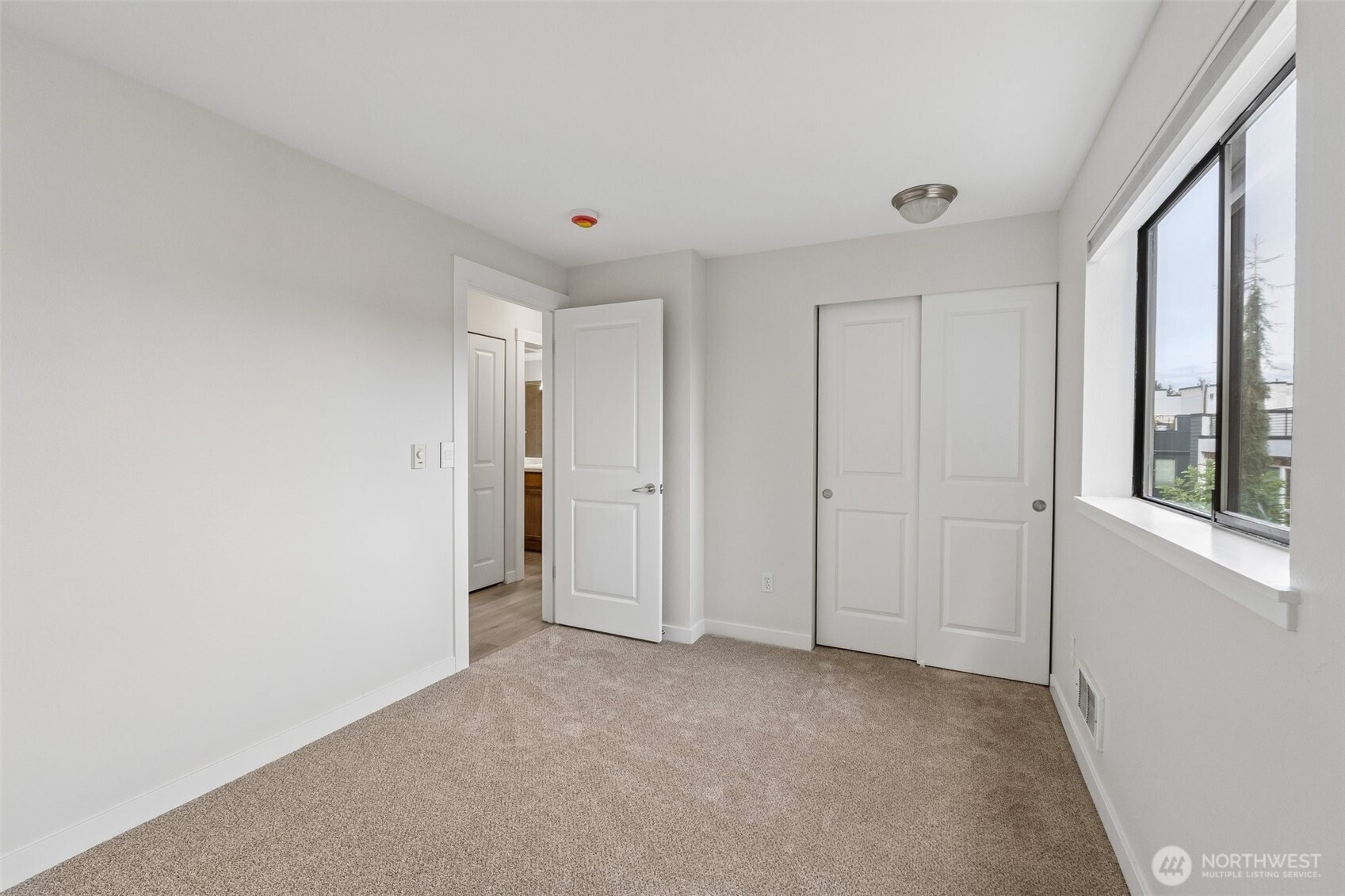 8816 Nesbit Avenue N Unit: 203