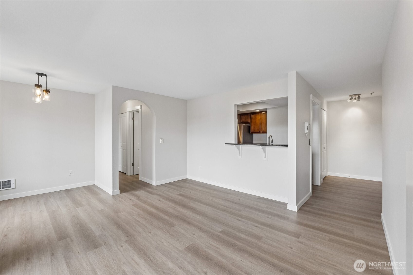 8816 Nesbit Avenue N Unit: 203
