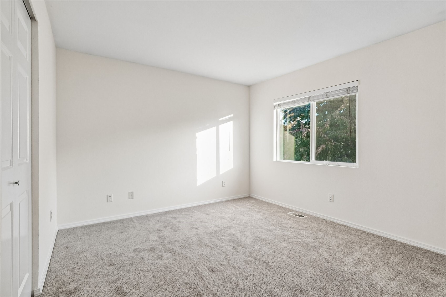 5215 S 237th Place Unit: 43