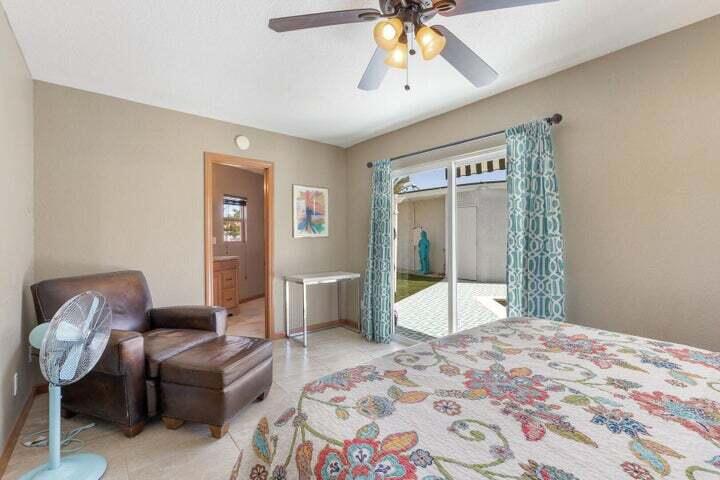 53533 Avenida Mendoza