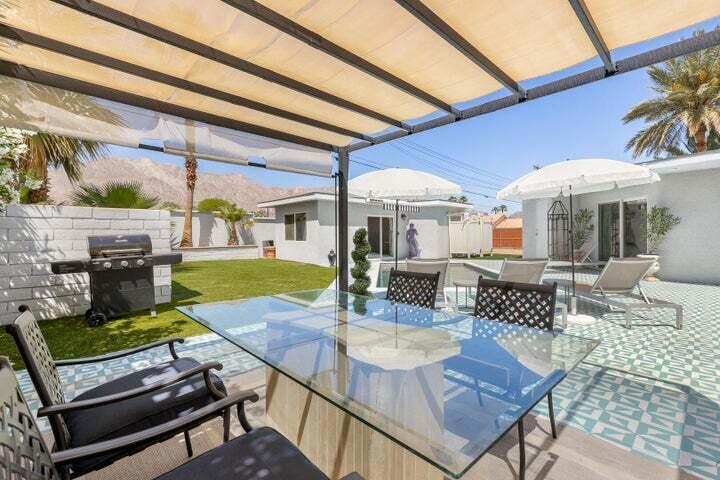 53533 Avenida Mendoza