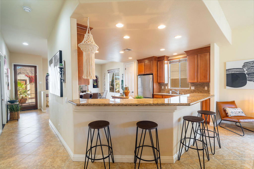 53125 Avenida Martinez