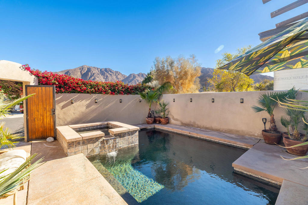 53125 Avenida Martinez