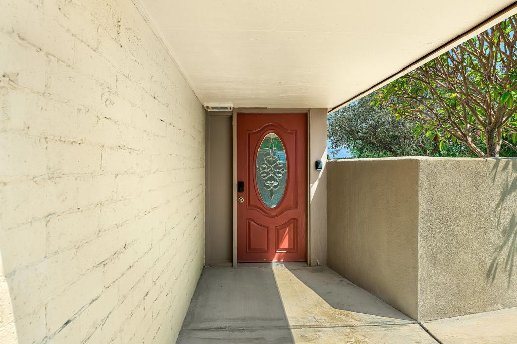 53945 Avenida Obregon