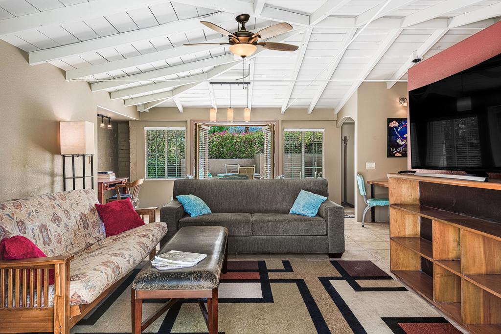 53945 Avenida Obregon