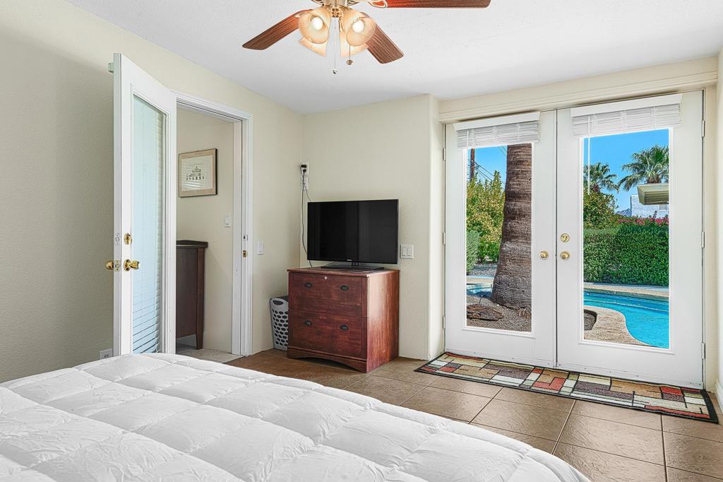 53945 Avenida Obregon