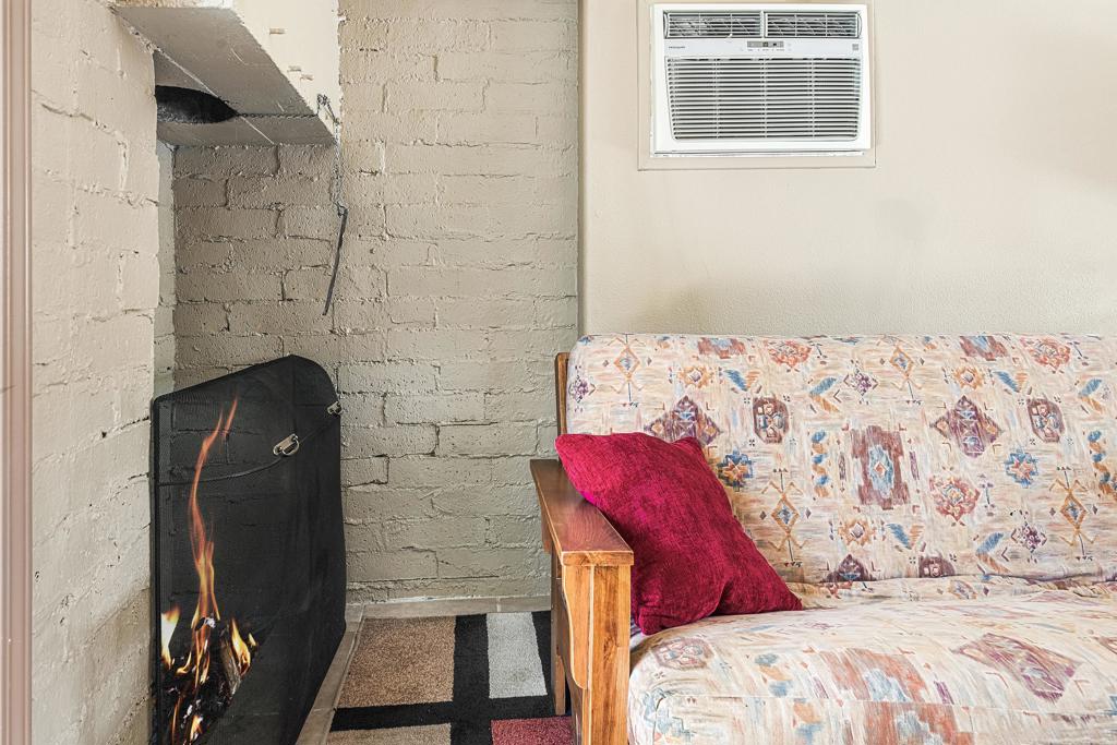 53945 Avenida Obregon