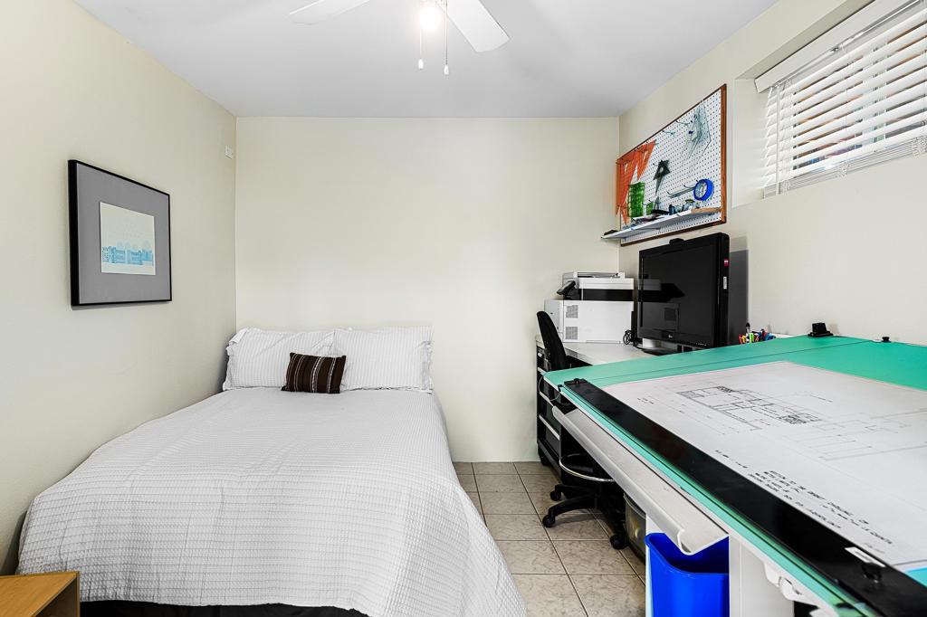 53945 Avenida Obregon