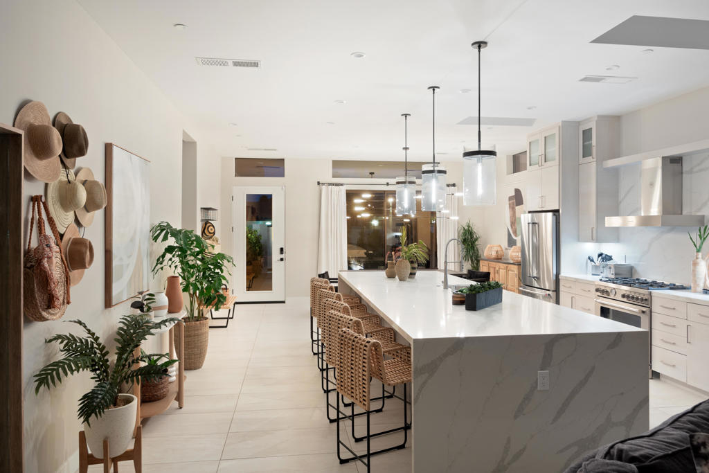 52085 Avenida Cortez