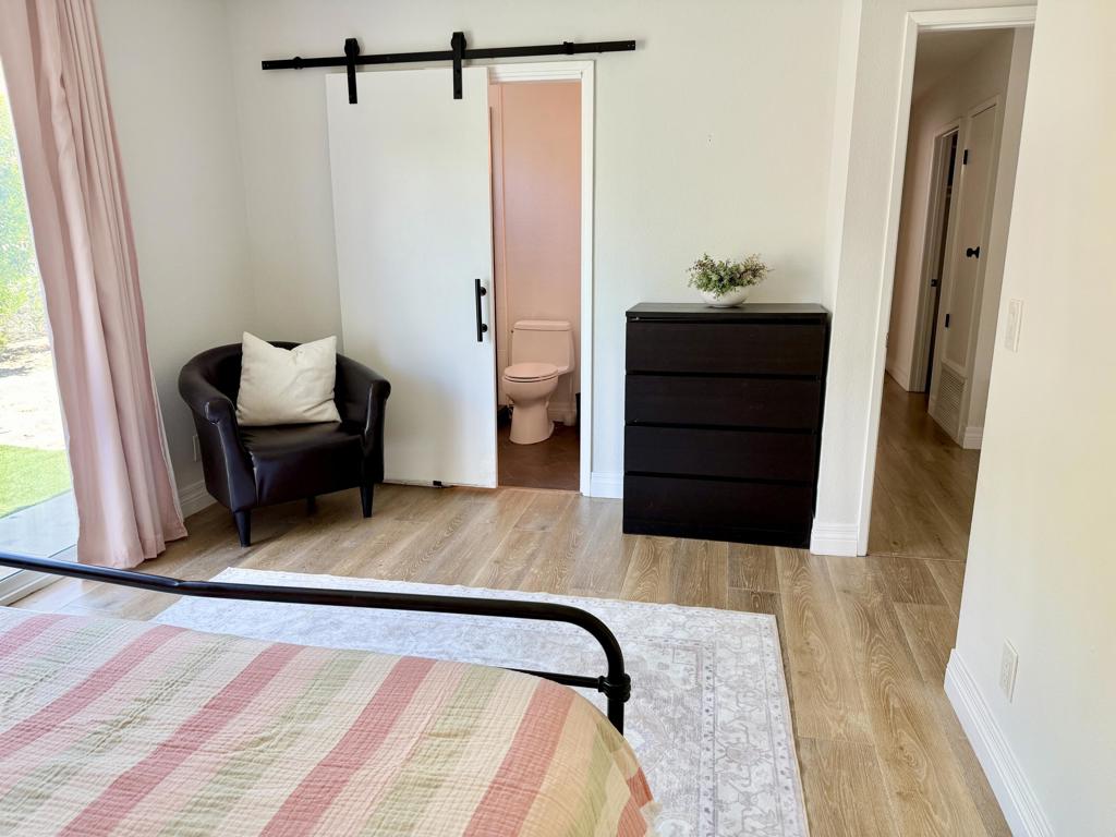 53560 Avenida Herrera