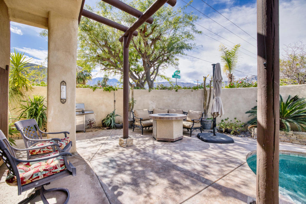 53740 Avenida Navarro