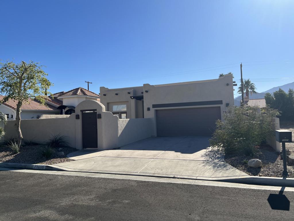 78685 Bottlebrush Drive