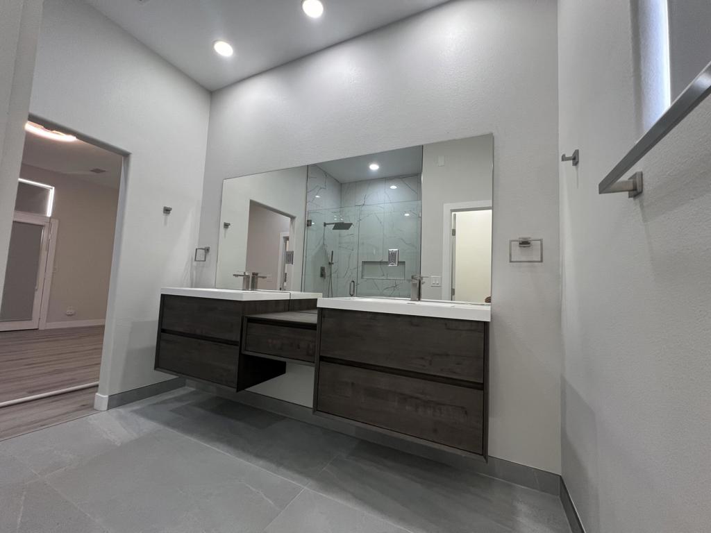 78685 Bottlebrush Drive