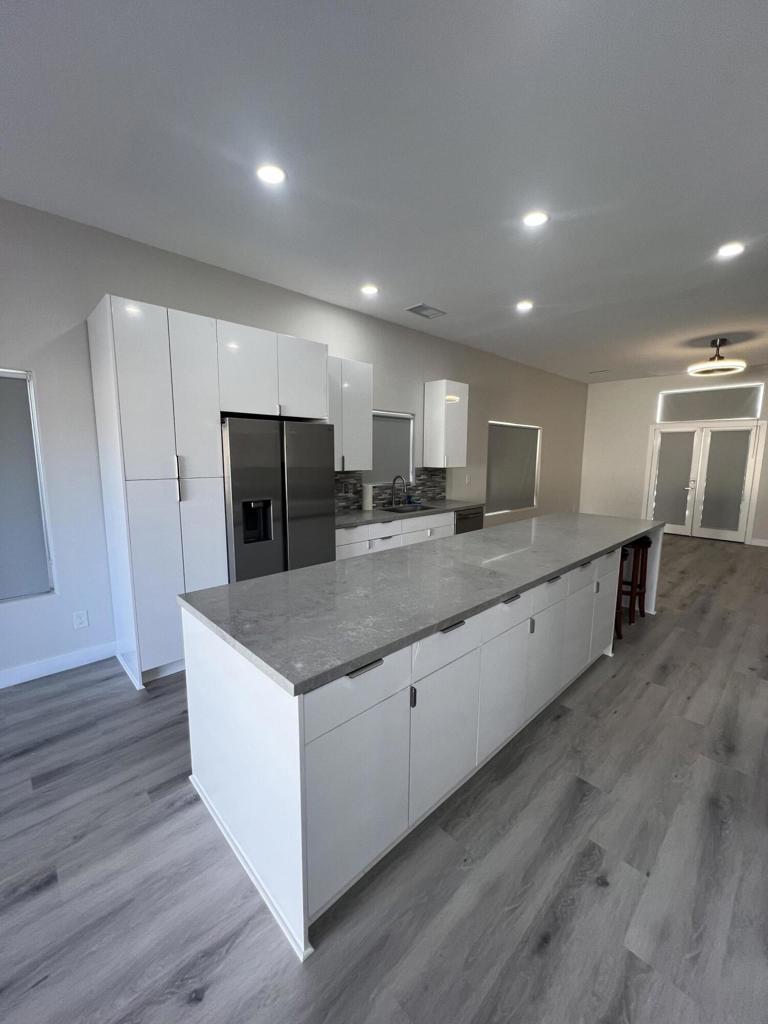 78685 Bottlebrush Drive