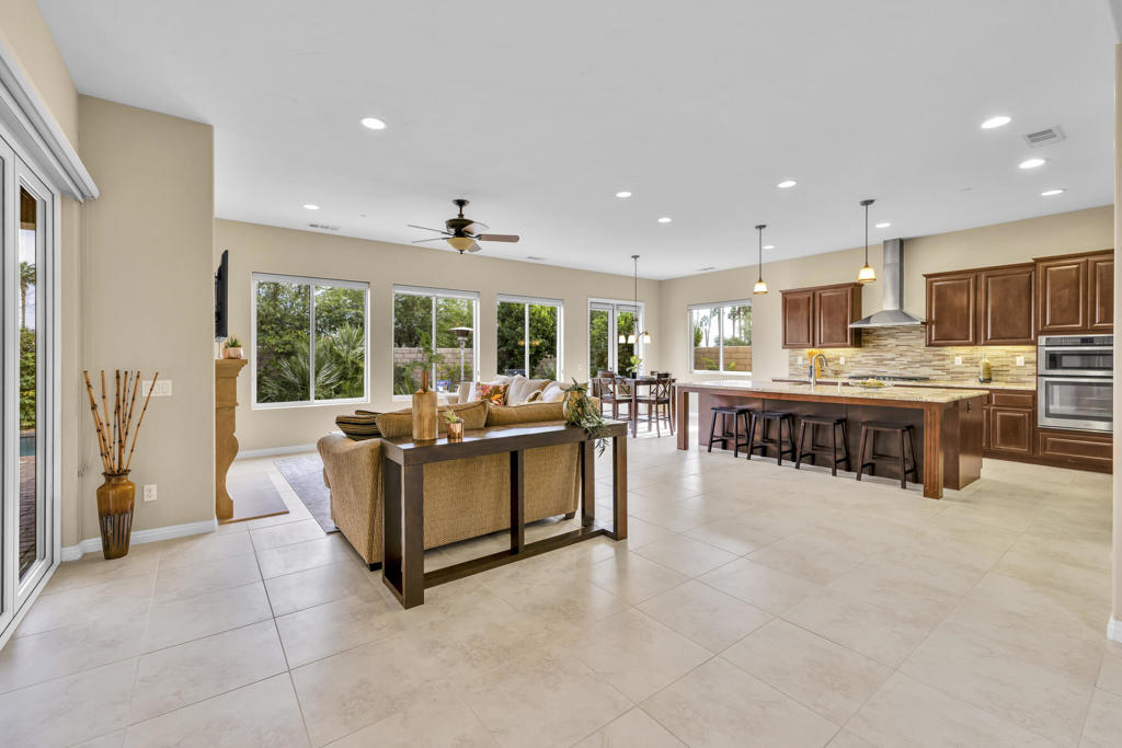 57816 Barristo Circle