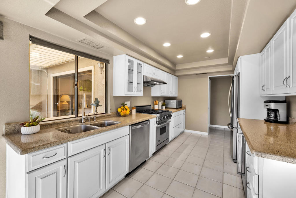 12 Tennis Club Drive