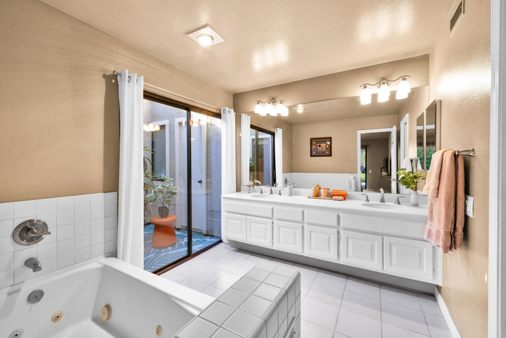 12 Tennis Club Drive